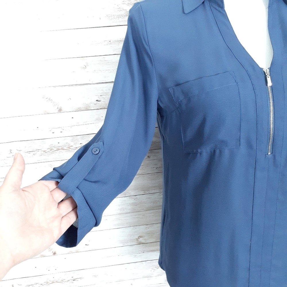 BCX Zip Front Blouse S Tab Button Sleeves Blue 923 - Picture 3 of 7